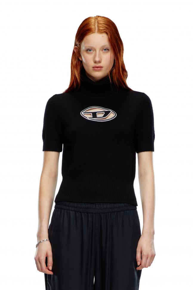 M-ARGARET MAGLIA