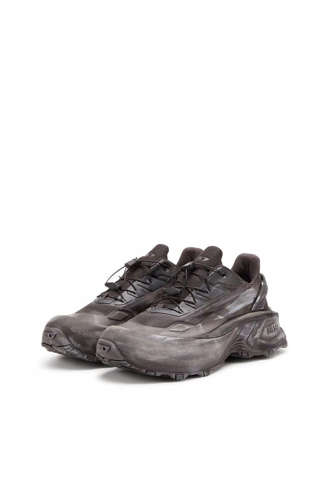 D-CAGE RUNNER SNEAKERS