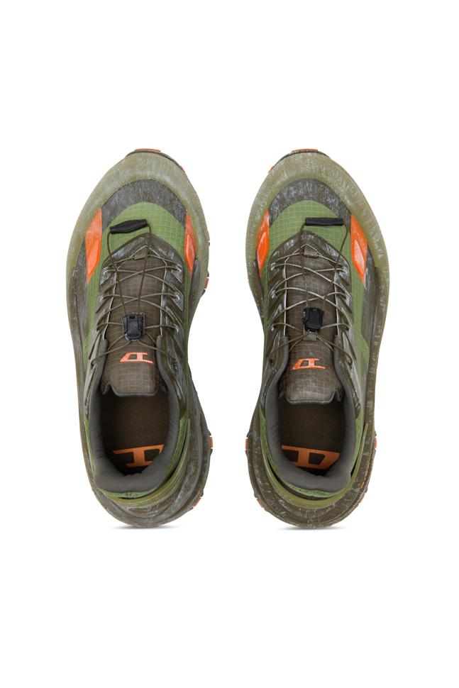 D-CAGE RUNNER SNEAKERS
