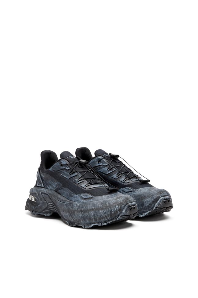 D-CAGE RUNNER SNEAKERS
